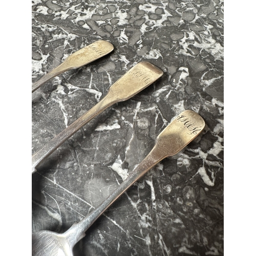 993 - Pair of Irish silver tea spoons. Hallmarked in Dublin 1813. Makers: Richard Sawyer. Wt: 36grms. { 14... 