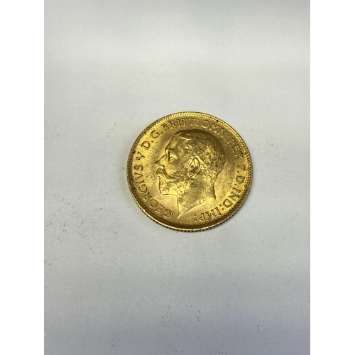 949 - George V. Gold half sovereign. 1913.