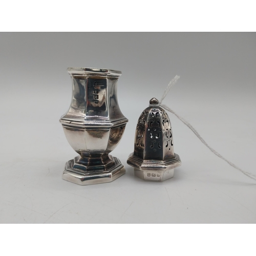 1007 - English bright cut silver pepper pot. Hallmarked in London. Makers: Joseph Angell I & Joseph Angell ... 