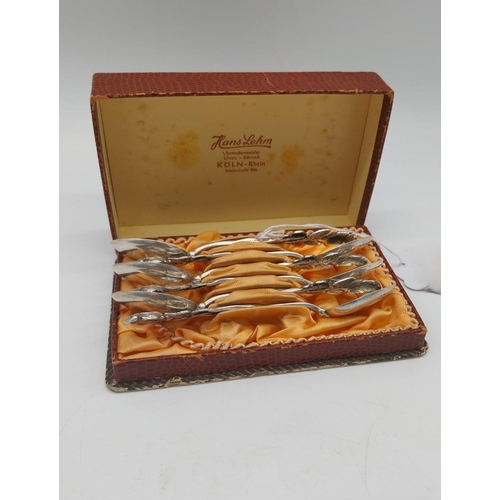 1011 - Set of six German silver Hildesheimer Rose tea spoons in presentation box. Unmarked. Wt: 78grms. { 1... 