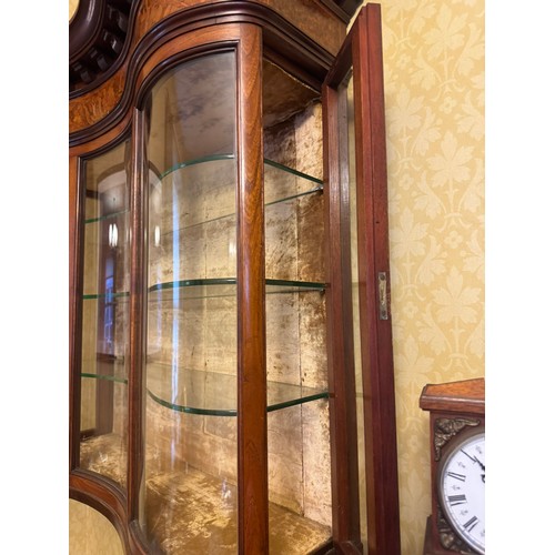 488A - Edwardian mahogany and satinwood glazed wall display cabinet. {85 cm H x 89 cm W x 32 cm D}.