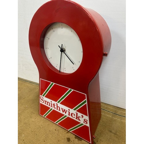 375A - Smithwicks metal cased retro style clock