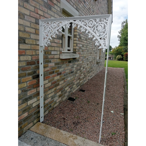 978 - Cast garden arbour arch { 200cmH X  120cm W X  10cm D }.