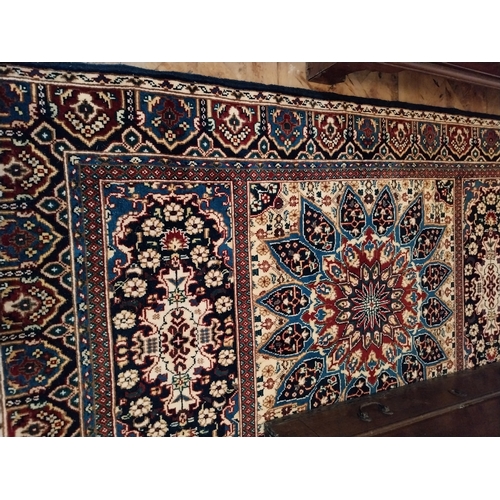 152 - Decorative Persian rug. { 178cm L X 100cm W }.