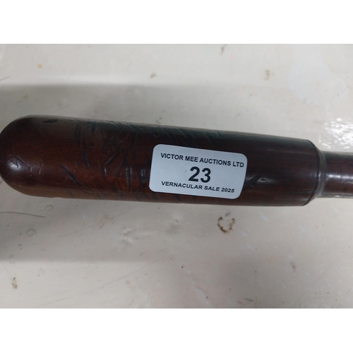 23 - Fisherman's priest. {27 cm L}.