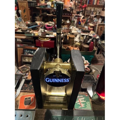 45 - Guinness light up bar font