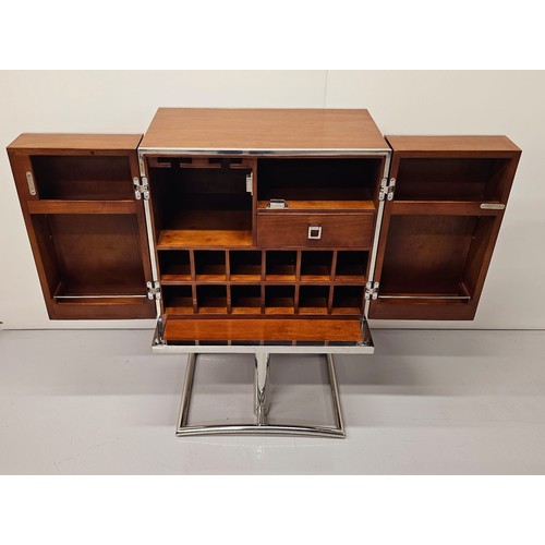 104 - Good quality Mid Century design Walnut and chrome home bar/ drinks cabinet. {94 cm H x 60 cm W x 45.... 