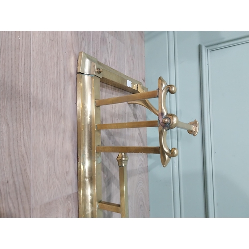 496 - Edwardian brass fire fender {27cm  H  x 133cm W x 37cm D}.