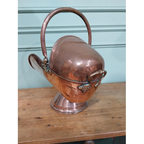 37 - Good quality Victorian copper coal helmet. {47 cm H x 31 cm W x 50 cm D}.