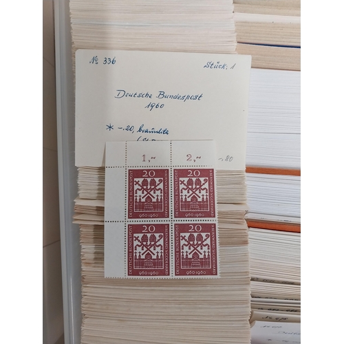 602 - Collection of unfranked stamps - Deutsche Bundespost 1960 - 1990, Baden 1947, Rheinland Pfalz 1947, ... 