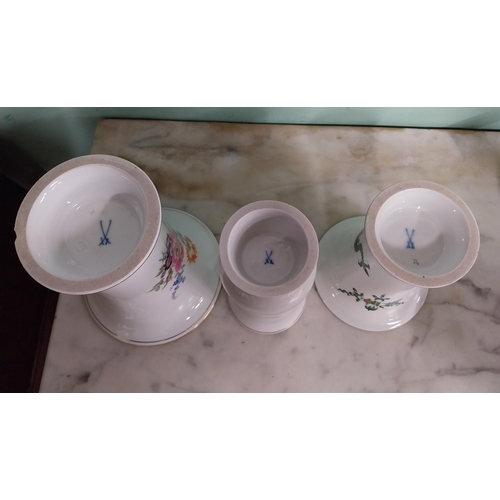 410 - Meissen - Early 20th. C. Bumenmalerei vase with no. N 211 and underglazed with blue crossed swords. ... 