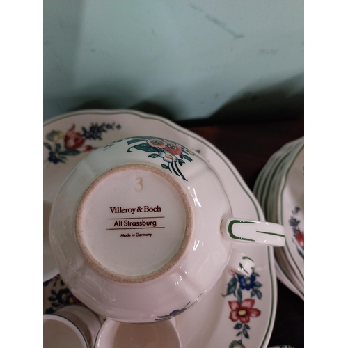 476 - Seventy piece Villeroy and Bosch floral ceramic dinner service.