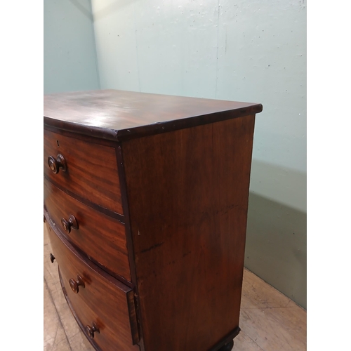 40 - Georgian mahogany bowfronted chest of drawers with two short drawers over three long drawers on turn... 