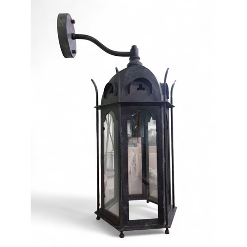 18A - Good quality bronzed metal Gothic wall lantern. {60 cm H x 24 cm W x 24 cm D}