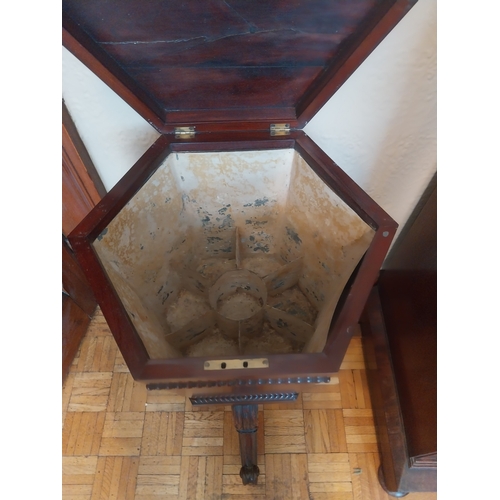 58 - William IV. mahogany cellaret, raised on three outswept legs. { 76cm H X 50cm W X 44cm D }.