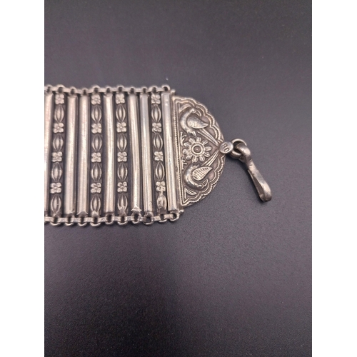 22 - Silver style  bracelet. Wt: 93.7 grms.