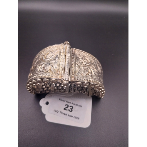 Lot 23        