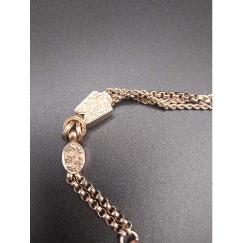 62 - 9 ct gold ornate Ladies bracelet. Wt: 16.1 grms.