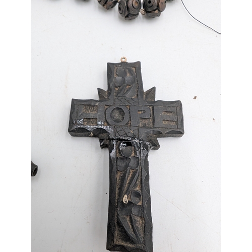 36 - Miscellaneous lot of 19th C. Irish bog oak jewellery including cross pendant, necklaces and other in... 