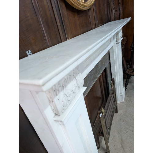 52 - Irish William IV statutory Carrera marble fire surround decorated with carved shell and acanthus lea... 