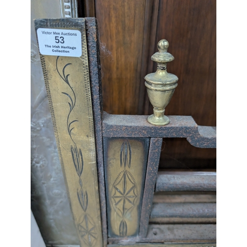 53 - Irish Georgian brass and metal fire grate. {61 cm H x 70 cm W}.