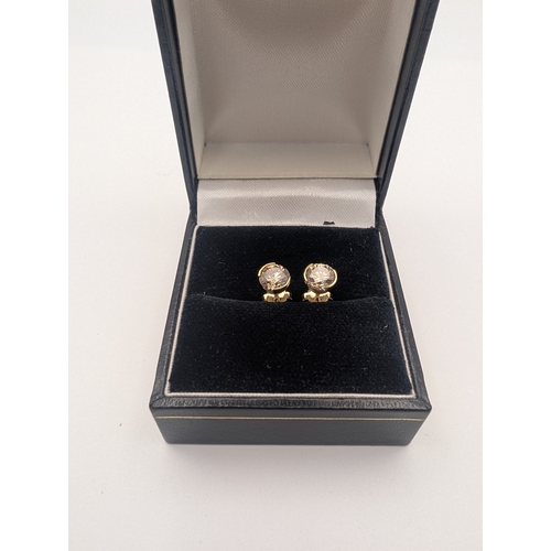 2 - Brilliant round cut 1.65carat stud diamond earrings, 18ct yellow gold - 1.10gms