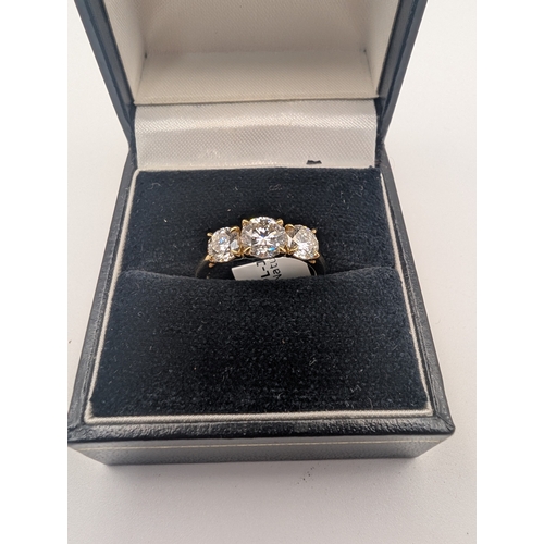 7 - Trilogy round cut three stone diamond ring in 18ct yellow gold, 2.96gms, 1.52carat of diamonds - rin... 