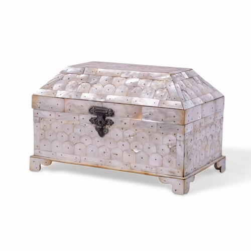 130 - A MOTHER OF PEARL CASKET, INDIA, 19TH CENTURY

