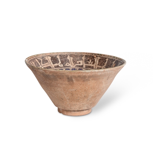 86 - NISHAPUR POTTERY BOWL, SAMANID DYNASTY, PROBABLY 9TH - 10TH CENTURY, IRAN 

Of conical form, the bow... 