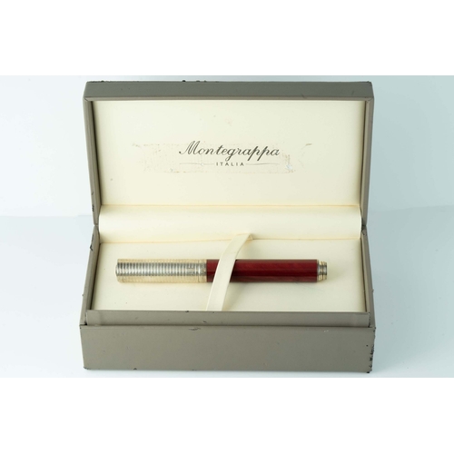 130 - Montegrappa Fountain Pen 1912 Model, Italy

Montegrappa fountain pen in red marble lacquer and 925 S... 