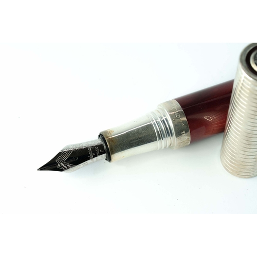 130 - Montegrappa Fountain Pen 1912 Model, Italy

Montegrappa fountain pen in red marble lacquer and 925 S... 