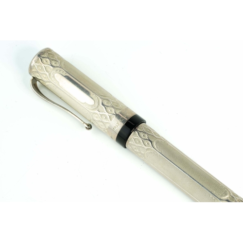 131 - Montegrappa 1055 VI 925 Silver Fountain Pen, Italy 

Montegrappa fountain pen, engraved with arched ... 