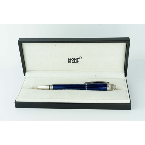 135 - Mont Blanc Rollerball Pen  

Parliament blue resin on the barrel and cap, the lid has the serial num... 