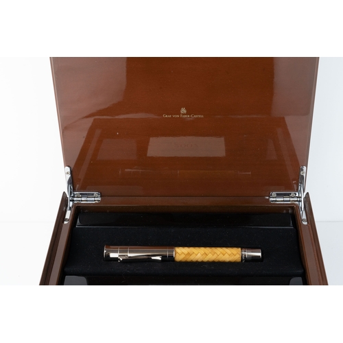 140 - Graf Von Faber-Castell – 2008 Pen Of The Year  Citronnier 

An addition to the Pen Of The Year colle... 