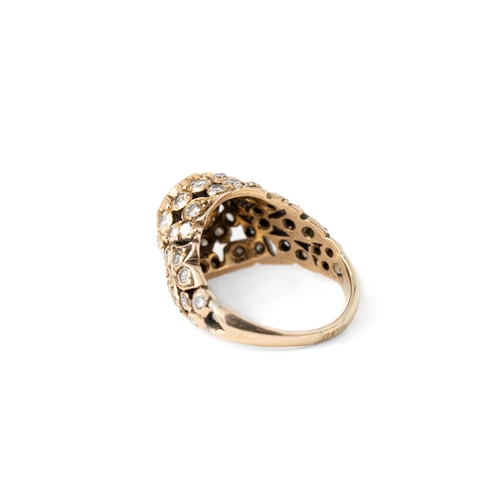 40 - Diamond and Gold Ottoman Ring   

An Ottoman diamond ring, a central round rose-cut 8.2mm diameter, ... 