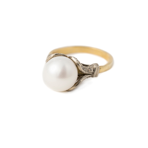 43 - Cultured South Sea Pearl and Diamond Ring  

A cultured pearl ring, single white cultured pearl in g... 