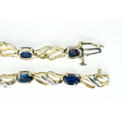 66 - Oval Sapphire And Diamond Gold Tennis Bracelet

The bracelet composed of eleven sapphires, all stone... 