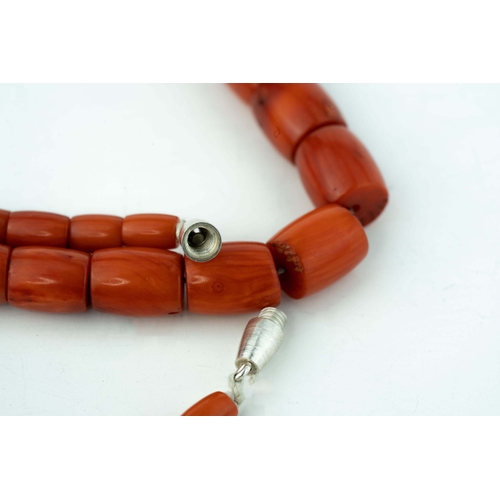 84 - Red Coral Necklace 

Consisting of 51 corals, of oval shape, with metal screw clip, 42cm long, 33.3 ... 