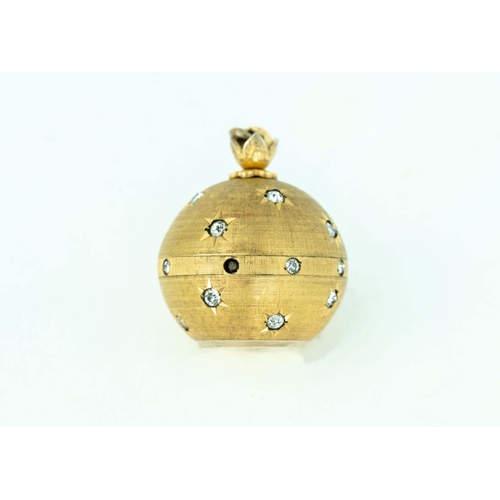 98 - Gold Plated Pendant Aureole Swiss Watch With Gems 

An elegant watch pendant in the shape of a spher... 