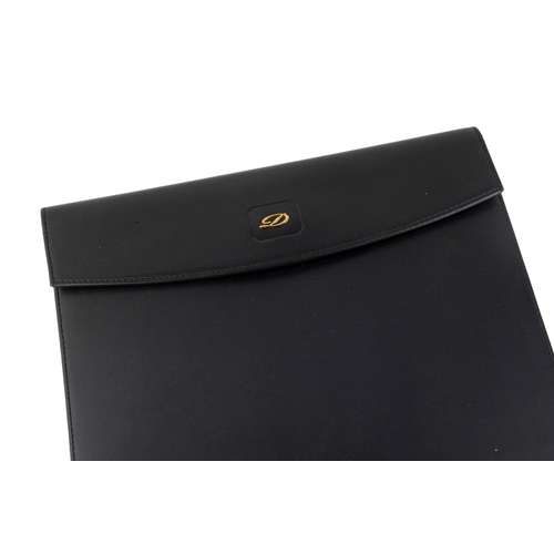 156 - S T Dupont Black Leather Envelope Cover with Writing Paper   

With a snap fastener, comprising of c... 