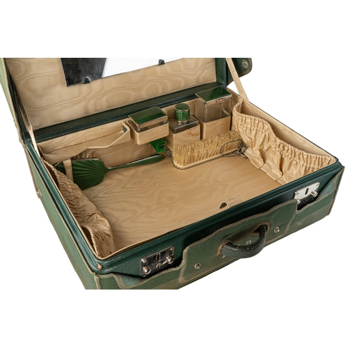 167 - Green Grooming Toiletry Gentleman’s Set  

A fine green leather travel luggage with lock and catches... 