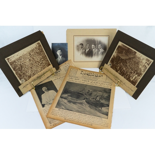 173 - A PAIR OF VINTAGE PHOTOGRAPHS DEPICTING PROTESTS IN MECCA IN OPPOSITION TO THE BALFOUR DECLARATION ,... 