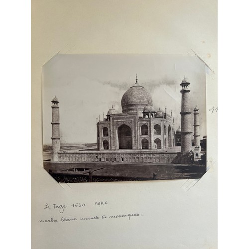 254 - AN INDIAN ALBUM CIRCA 1900
36 print photos of Indian Landmarks, each photo 20,6 x 16 cm, 35,6 x. 26c... 