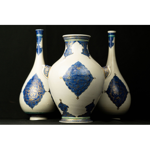 55 - A SET OF SAMSON SAFAVID STYLE POTTERIES 
FRANCE, 
19TH CENTURY
A SAMSON SAFAVID STYLE URN, Of elegan... 