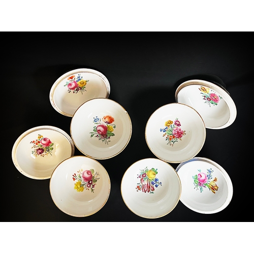 111 - A COLLECTION OF VIENNA PORCELAINS FOR OTTOMAN MARKET, 
FOUR VIENNA PORCELAIN BOWLS WITH COVERS, CIRC... 