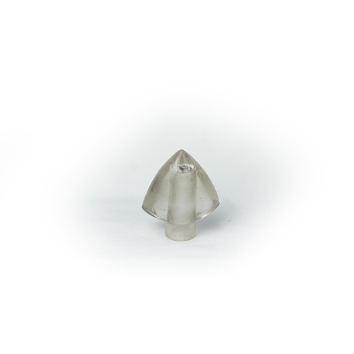 38 - A ROCK CRYSTAL ARROW HEAD MOUNT STOPPER Of faceted arrow head shape, with a mount to function as a d... 