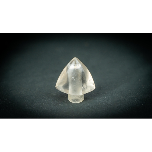 38 - A ROCK CRYSTAL ARROW HEAD MOUNT STOPPER Of faceted arrow head shape, with a mount to function as a d... 