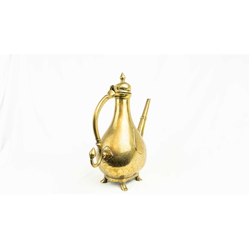 109 - MUGHAL DECCAN BRONZE EWER OR AFTABA / AN INDIAN MUGHAL BRASS EWER AND COVER, NORTH INDIA, 19th CENTU... 