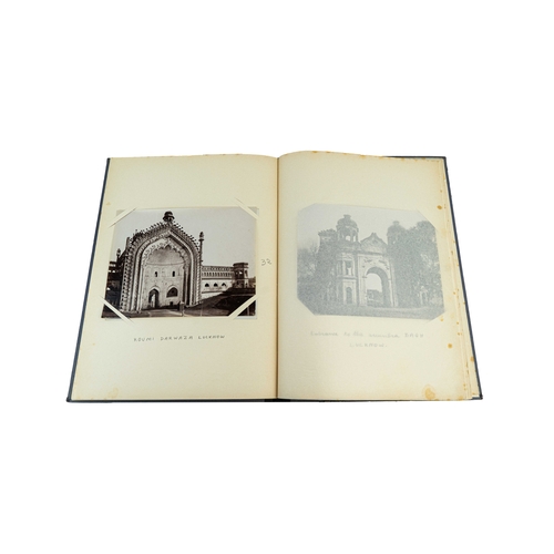 143 - AN INDIAN ALBUM CIRCA 1900, 36 print photos of Indian Landmarks, each photo 20,6 x 16 cm, 35,6 x. 26... 