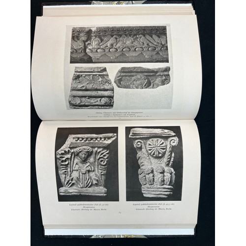 89 - DIE KUNST
 DES ALTEN PERSIAN VON FRIEDRICH SARRE (THE ART
OF ANCIENT PERSIA), BY
FRIEDRICH SARRE, BE... 